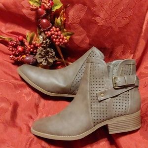 Daytona Bootie by Report Size 11